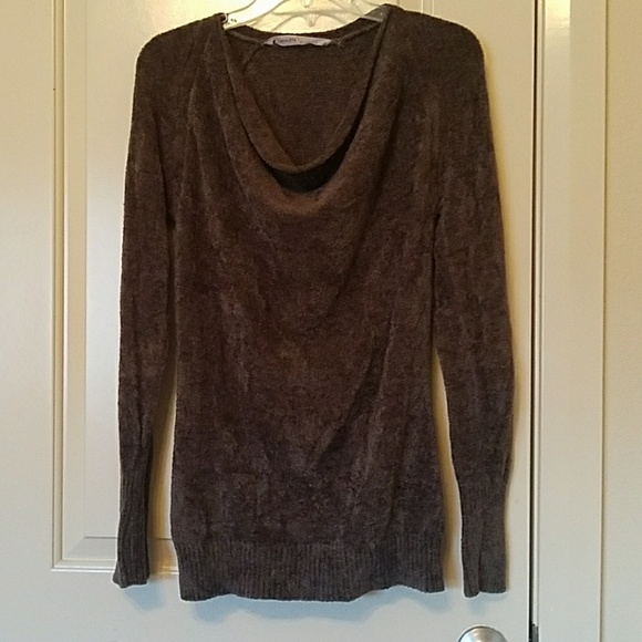 Athleta Sweaters - Athleta cowl neck soft thumb hole sweater